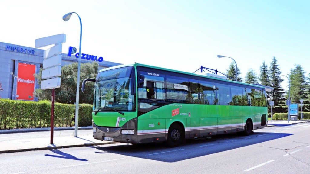 Autobús en Hipercor de Pozuelo